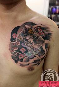 Modello di tatuaggi di geisha di petto bellezza di pettu