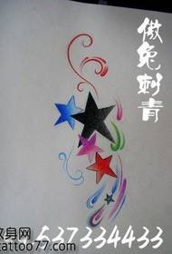Motivo tatuaggio pentagramma colorato che piace alle ragazze