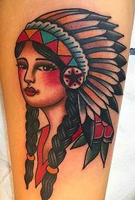 Bellissimo modello di tatuaggio da ragazza in stile tradizionale di Jacqueline