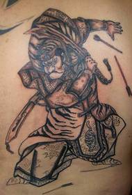 Patrón de tatuaje de guerrero luchando