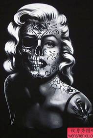 Un model de tatuaj Marilyn Monroe malefic