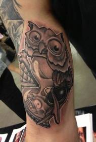 Big arm glass owl and zombie tattoo pattern