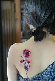 Isang hanay ng maliit na sariwang magagandang tattoo na bulaklak para sa mga batang babae