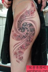 Amaphethini amahle we-pop amahle we-cherry blossom tattoo