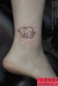 Super prisrčno dekle noge slon tatoo vzorec