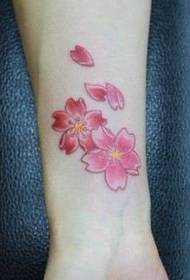 Babae Pattern ng Tattoo: Kulay ng Lakas ng Sakura Tattoo Pattern ng Tattoo Larawan