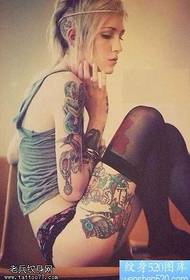 Flower leg flower arm tattoo photo tattoo pattern