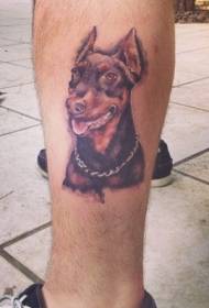 Patrón de tatuaje de retrato de doberman de color de caña