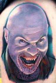 Creepy horror man tatoeëermerk op die been