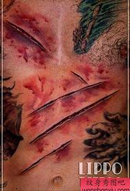 Patrón frontal masculino fresco tatuaje de tatuaje alternativo