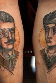 Braccio stile surreale uomo e donna ritratto con motivo a tatuaggio farfalla uccello