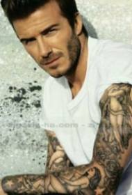 9 beaux photos de tatouages d'hommes européens et américains
