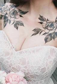 un gruppo di bellissimi disegni di tatuaggi floreali di bellezza