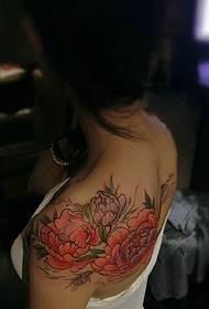 Beautiful beautiful flower tattoos make you more beautiful