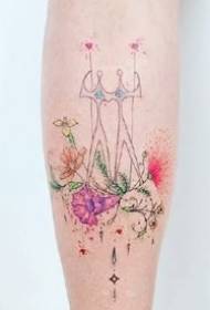 Piccolo tatuaggio piccolo di colore fresco: piccolo modello di tatuaggio fresco di colore semplice per ragazze