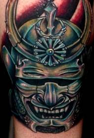 Tatouage de masque japonais guerrier effrayant couleur de jambe