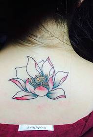 He mea nani loa nā kiʻi tattoo lotus nani