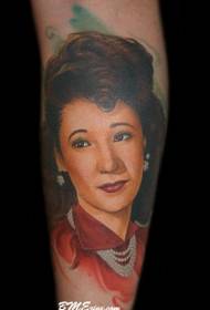 Patrún tattoo portráidí daite baineann na hÁise