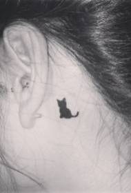 Tatoo ti totèm fre dèyè zòrèy la