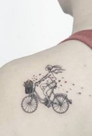 18 leuke en eenvoudige set van eenvoudige en frisse tattoo-ontwerpen