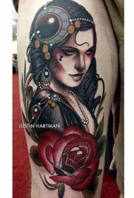 Tatuaggio di zingara misteriosa di gambe di vecchia scuola di colore