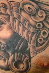 Aztec ratnički uzorak tetovaža prsa