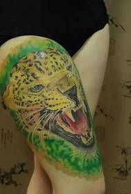 Lány lábak színes nagy tigris avatar tetoválás minta
