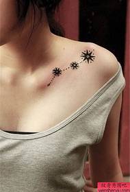Woman small fresh star tattoo pattern