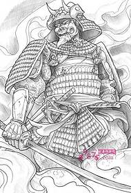 Здымак рукапіснай татуіроўкі японскага воіна сабакі