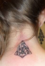 Modello di tatuaggio simbolo celtico carino collo ragazza