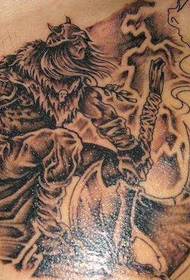 Motif de tatouage puissant guerrier viking noir et blanc