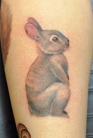 Сладък малък сив шаблон на татуировка на заек
