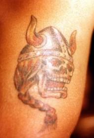 Umbala wepirate yemibala kunye nephethini ye tattoo kwisigqoko