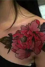 Tatu peony yang paling berwarna di kalangan bunga