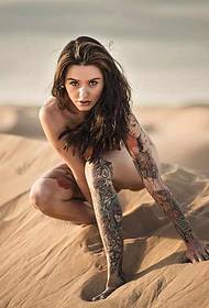 Immagini di tatuaggi di bellezza europei e americani super caldi allettanti