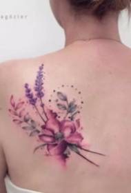 27 gruppi di fiori di acquarellu per ragazze, tatuaggi picculi sexy
