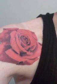 Tattoo rose girl ຊື່ນຊົມຮູບດອກກຸຫລາບທີ່ມີສີສັນ