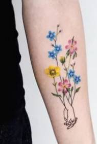 Små friske blomster tatoveringer