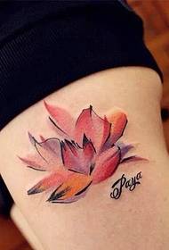 Imagem de tatuagem de lótus para meninas, moda bonita