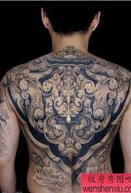 Modello tatuaggio schiena piena