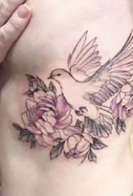 Modello di tatuaggio fiore fiore sexy per ragazze