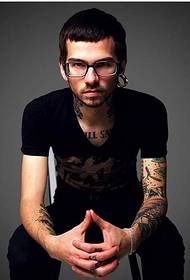 Europe and the United States super wild boys personality fashion tattoo pictures