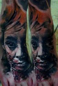 Noha farebný horor v štýle zombie ženy tetovania