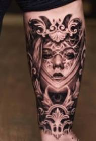 9 deise airson balaich, tattoos reusanta Eòrpach agus Ameireagaidh