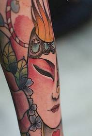 Flower Totem en Venetian Mask Personality Totem Tattoo