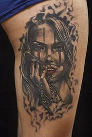 Tatuaggio ritratto bianco nero