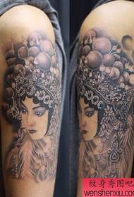 Male tattoo pattern: arm Beijing drama beauty flower denim tattoo pattern