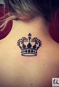 Patró de tatuatge de corona per a nens i nenes