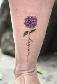 13 μικρά φρέσκα λουλούδια για κορίτσια, όμορφα σχέδια τατουάζ