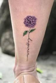 13 picculi fiori freschi per e ragazze, belli disegni di tatuaggi